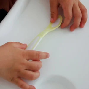 Britton Heat Sensing Weaning Spoon / Yellow